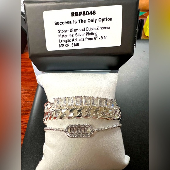 Bomb Party 2024 Luxe Layers the Bracelet Edition - Picture 1 of 1